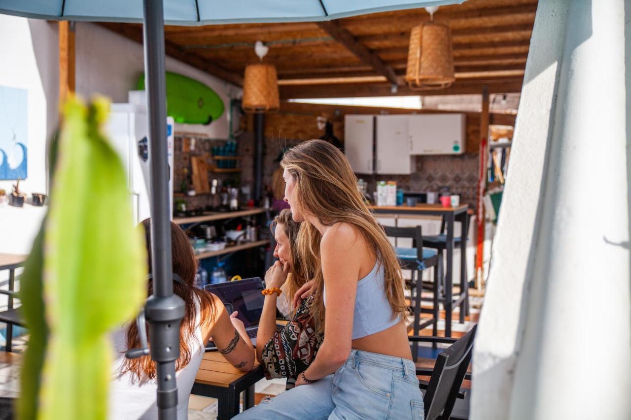 La Ventana Azul Surf Hostel Λας Πάλμας ντε Γκραν Κανάρια Εξωτερικό φωτογραφία