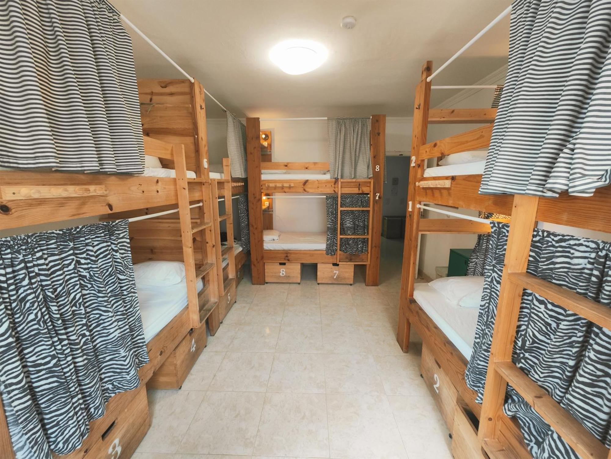 La Ventana Azul Surf Hostel Λας Πάλμας ντε Γκραν Κανάρια Εξωτερικό φωτογραφία